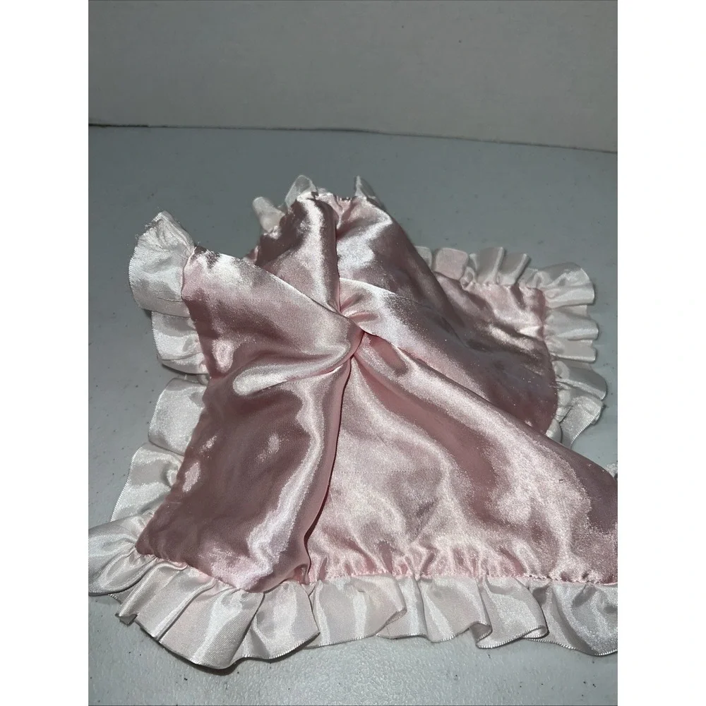CARTERS Pink Bear Ring Rattle Baby‎ Lovey Security Blanket Satin Ruffle